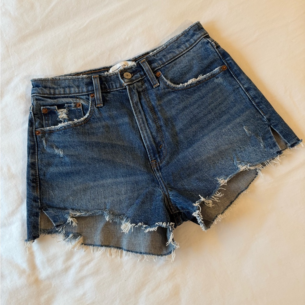 Abercrombie & Fitch High Rise Mom Shorts